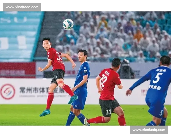 盐城主场 2-0 力克镇江!31833 名球迷见证苏超榜首之争