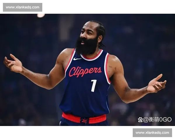 西决 G3 火箭 41 分溃败：哈登保罗哑火 + 19 失误 库里三节轰 35 分创纪录